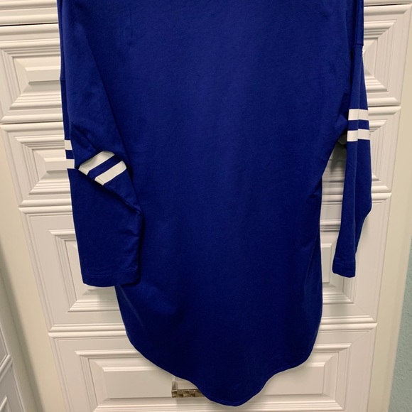 Beautiful Blue Nike Shirt - Picture 3 of 3